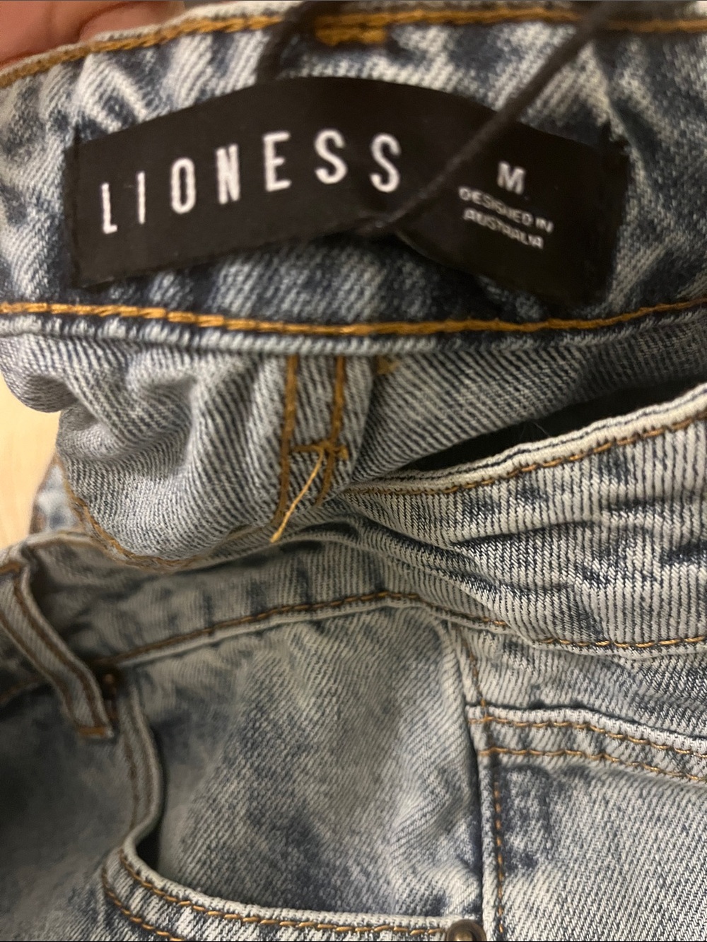 LIONESS 🇦🇺 Eivissa Baggy Jeans (M) NWT - Picture 3 of 6